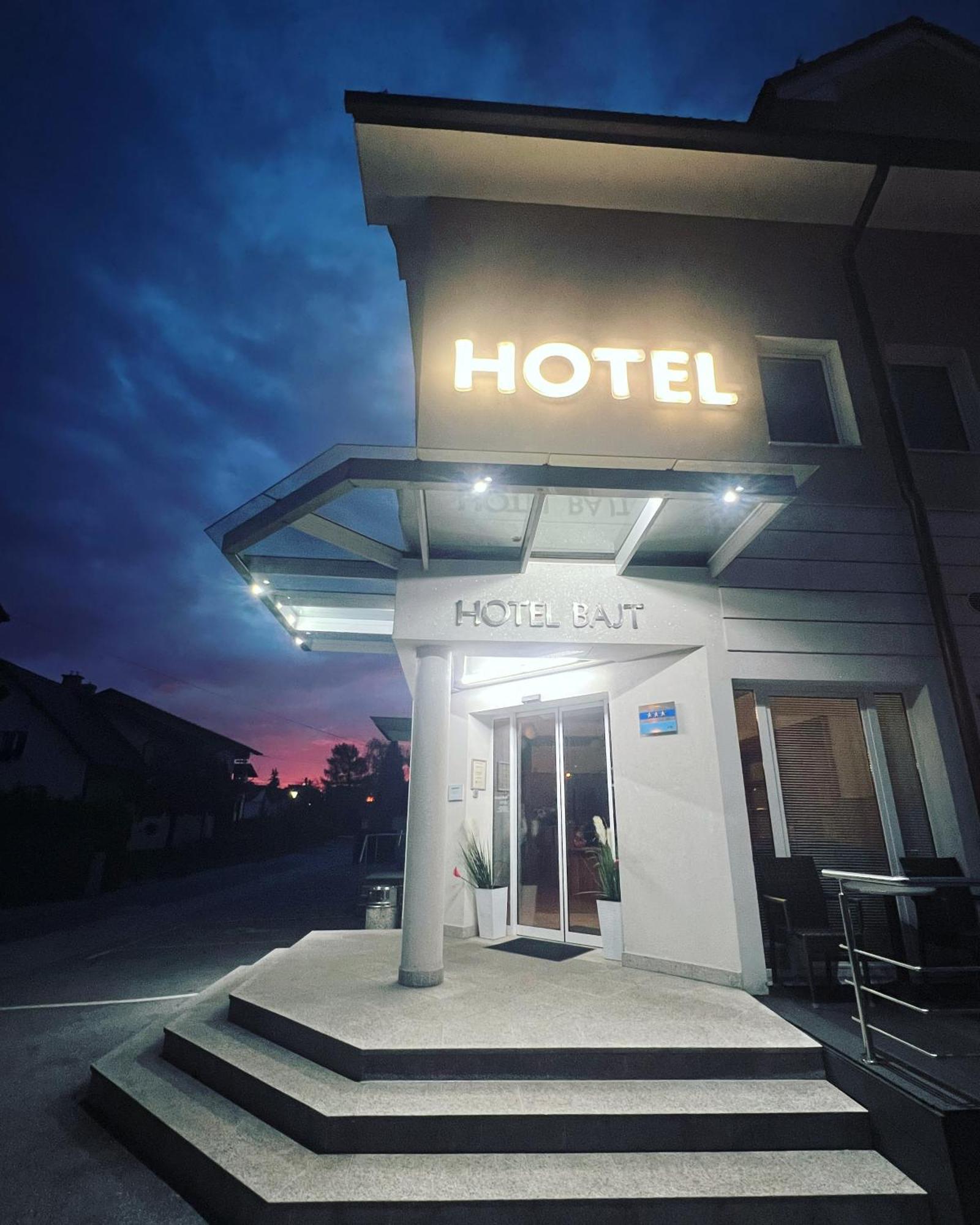 Hotel Bajt מריבור מראה חיצוני תמונה